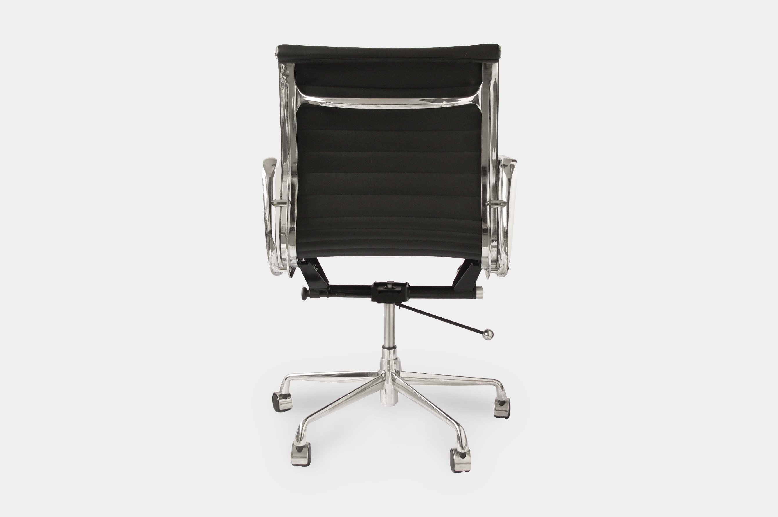 Group Ribbed Low Back Office Chair – Black 4