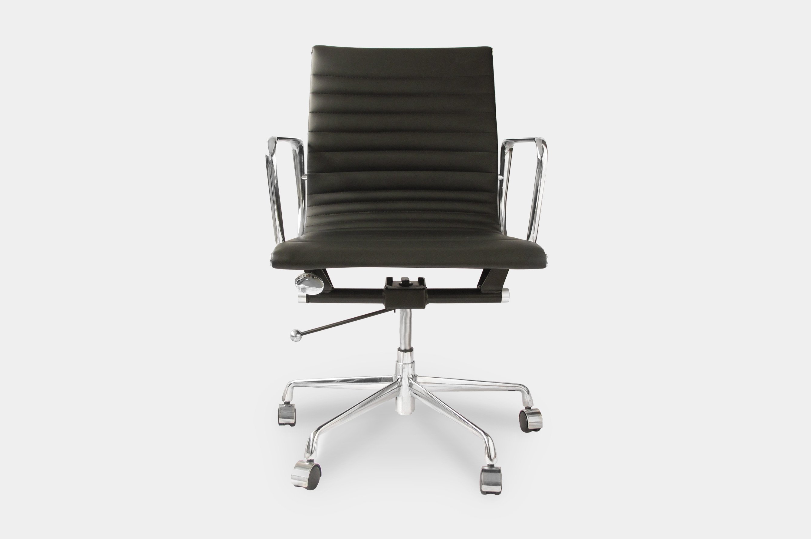 Group Ribbed Low Back Office Chair – Black 1
