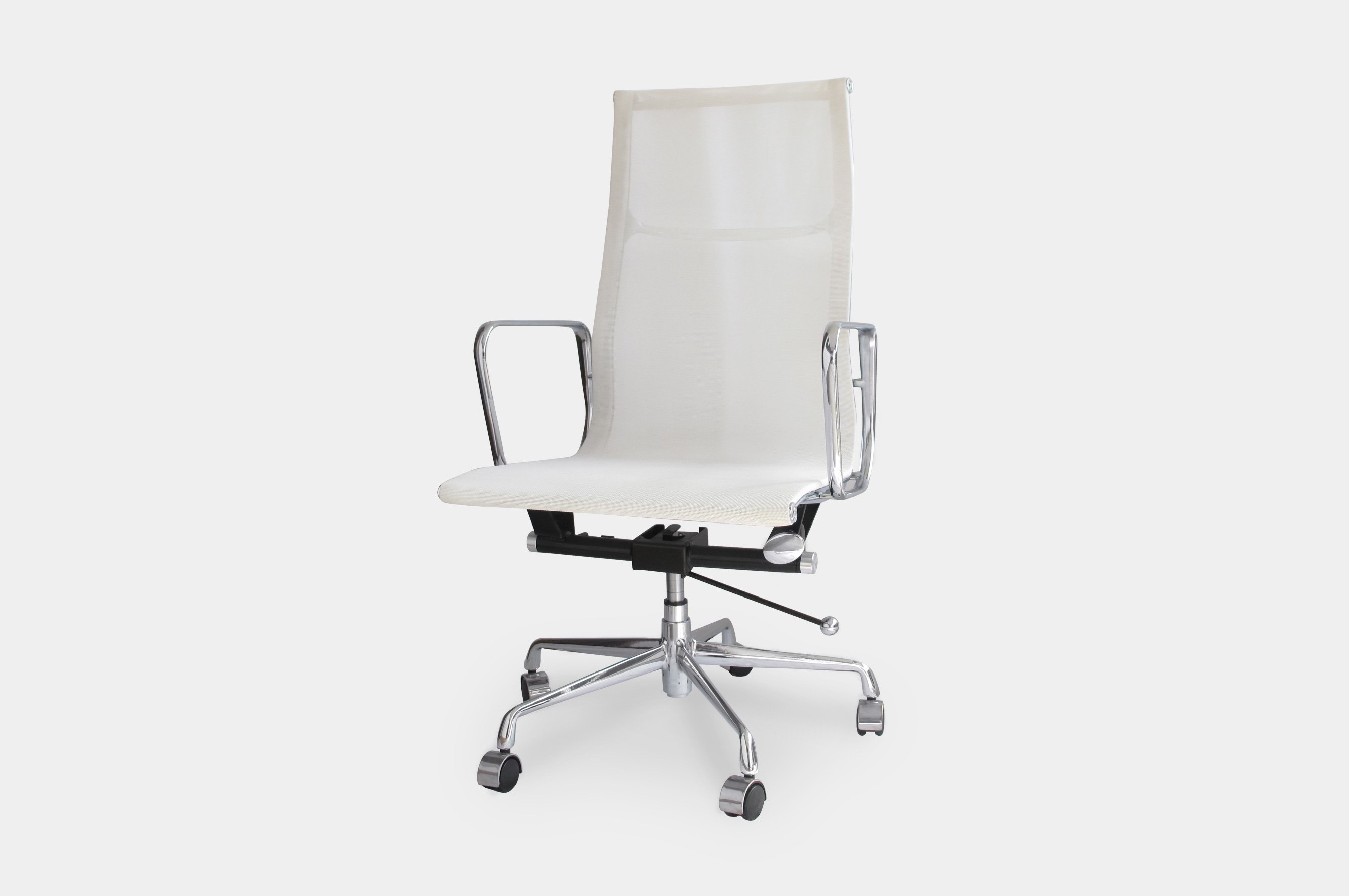 Group High Back Mesh Office Chair – White 2