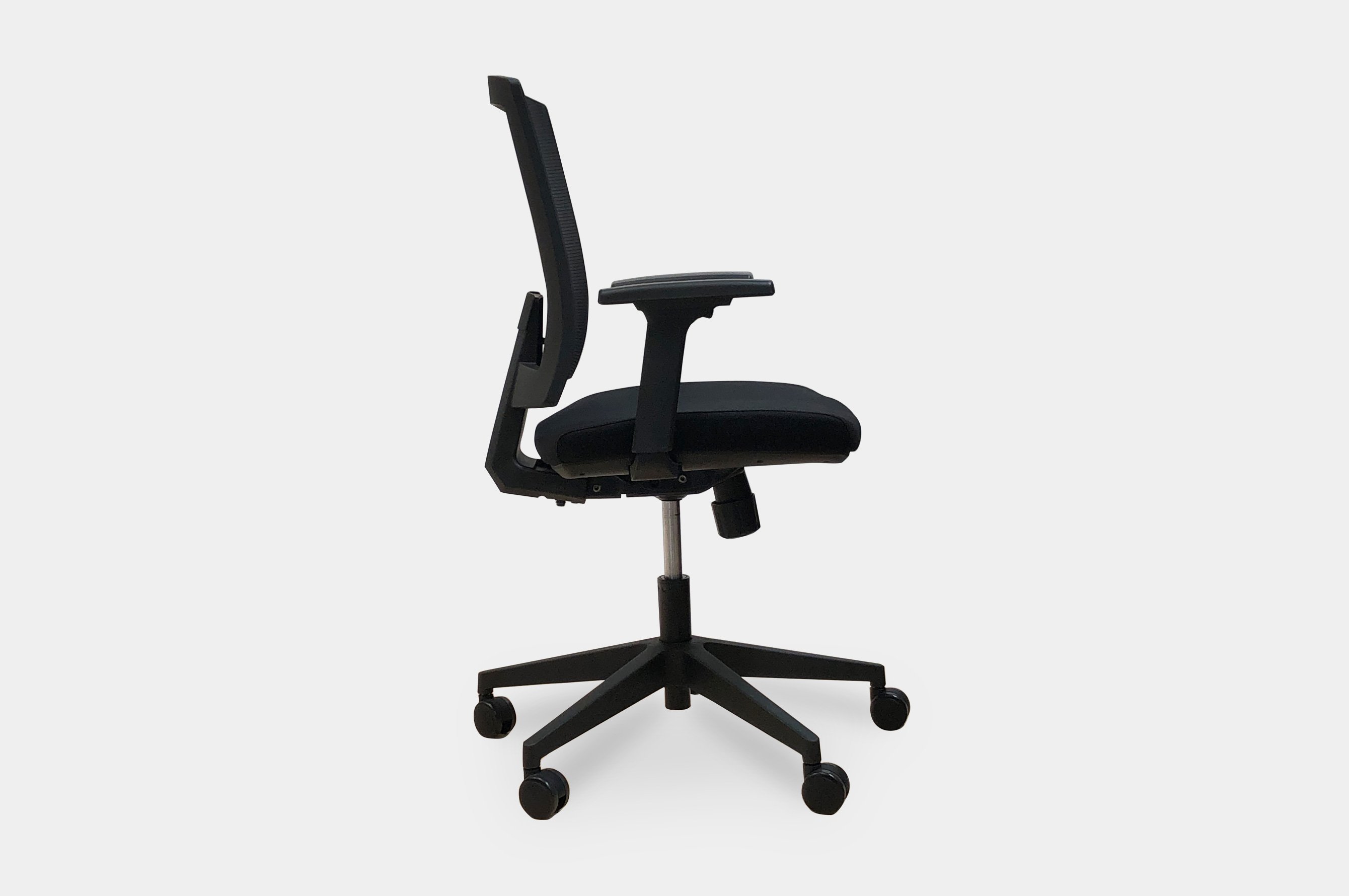 Identity 2.0 Padded Office Chair – Black 3