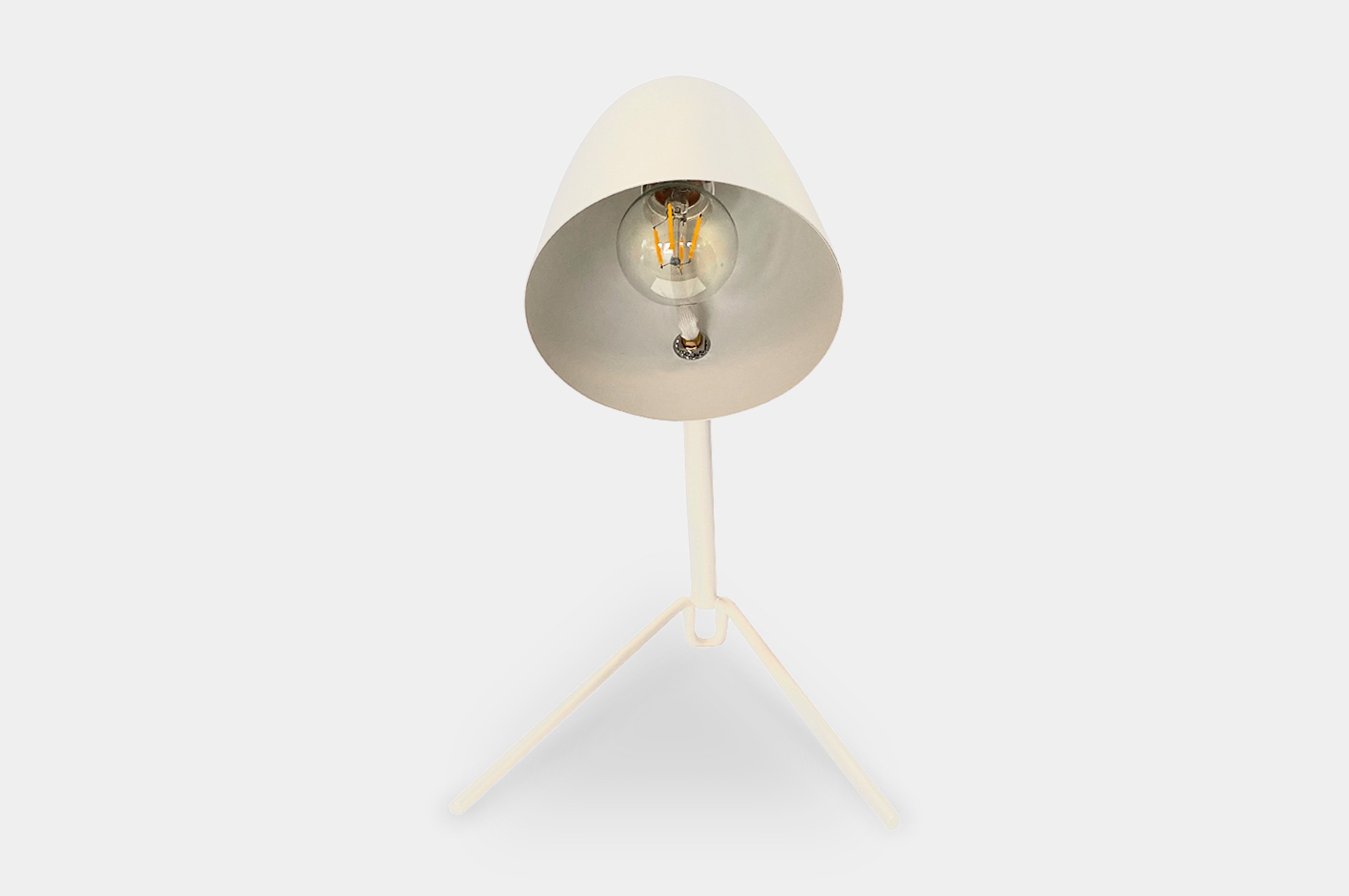 Raven Table Lamp – Ivory 2