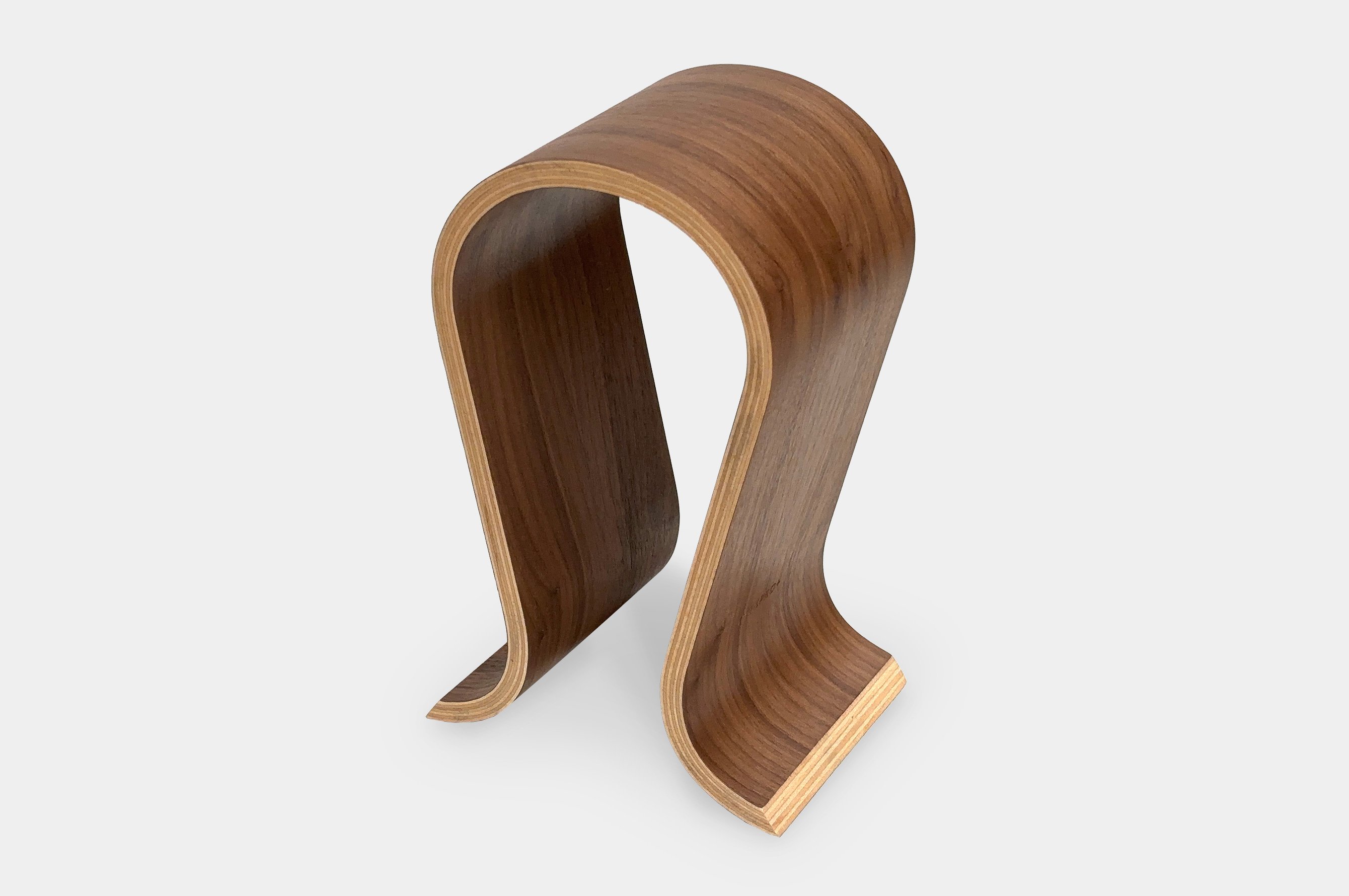 Headphone Stand – Walnut 2