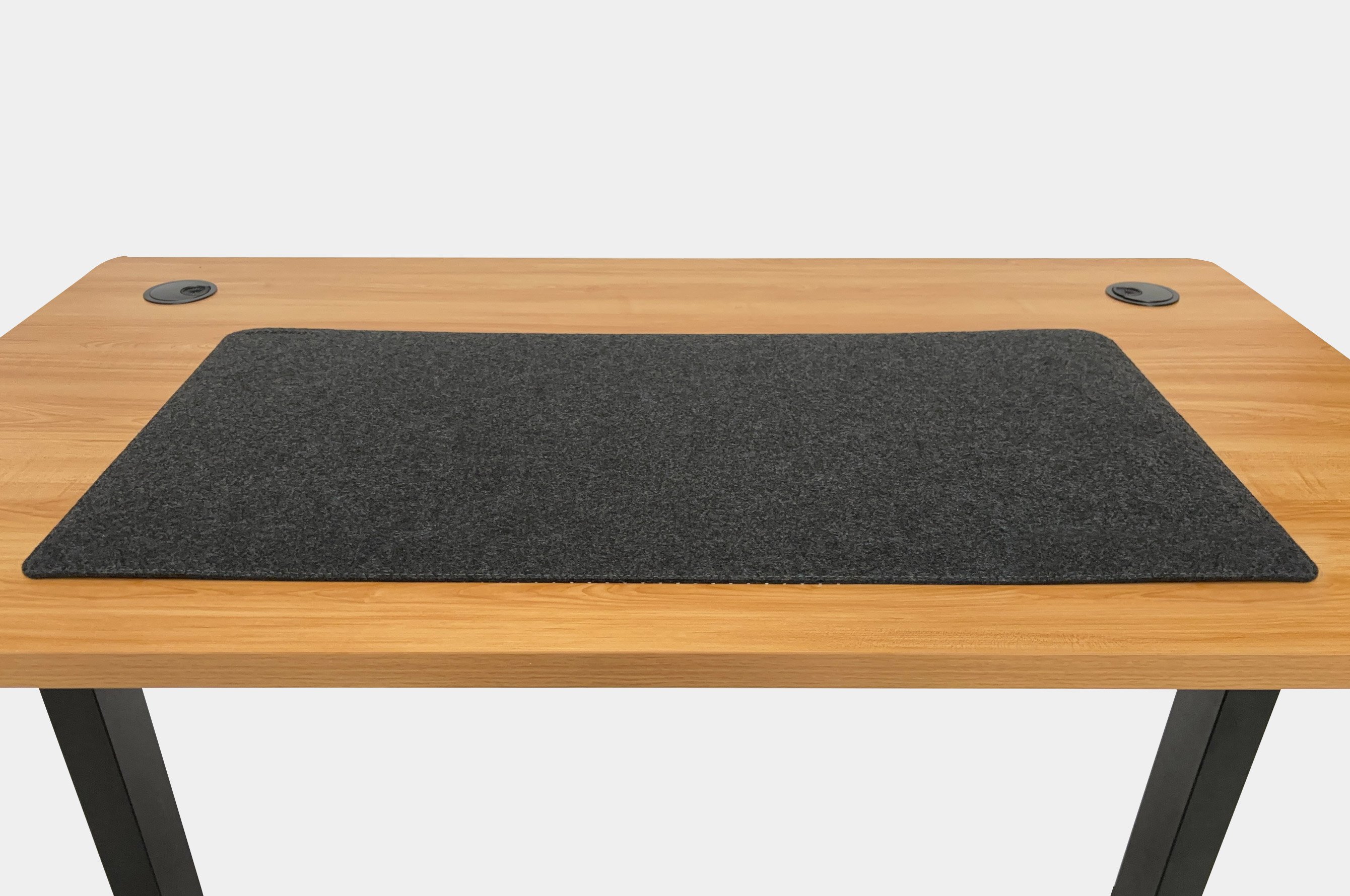 DeskPro+ Desk Pad – Dark Grey Felt 2